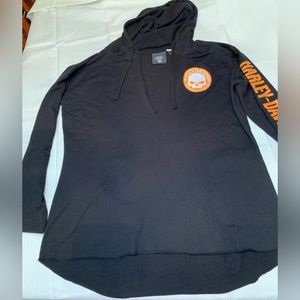 Harley-Davidson Women's Curved Hem Pullover Fleece Hoodie Black/Orange Glitter